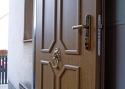 ADLO - Bezpečnostní Termo dveře ADUO, Lištované LB 420, povrch Geta 173, klepadlo Lev