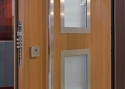 ADLO - Bezpečnostní Exteriérové Termo dveře ADUO, Prosklené PS554, madlo svislé, lišty Anticor