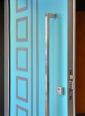 ADLO - Exteriérové Termo dveře TEDUO, Lištované LP 552, lišty Anticor, kování svislé madlo